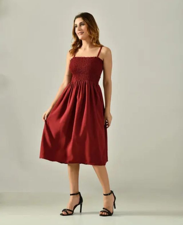 Elegant Maroon Sleeveless Midi Dress for Women