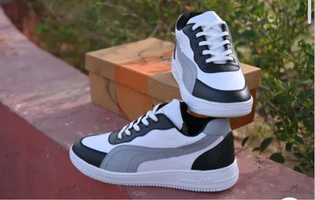 Men's Comfort Sneakers
